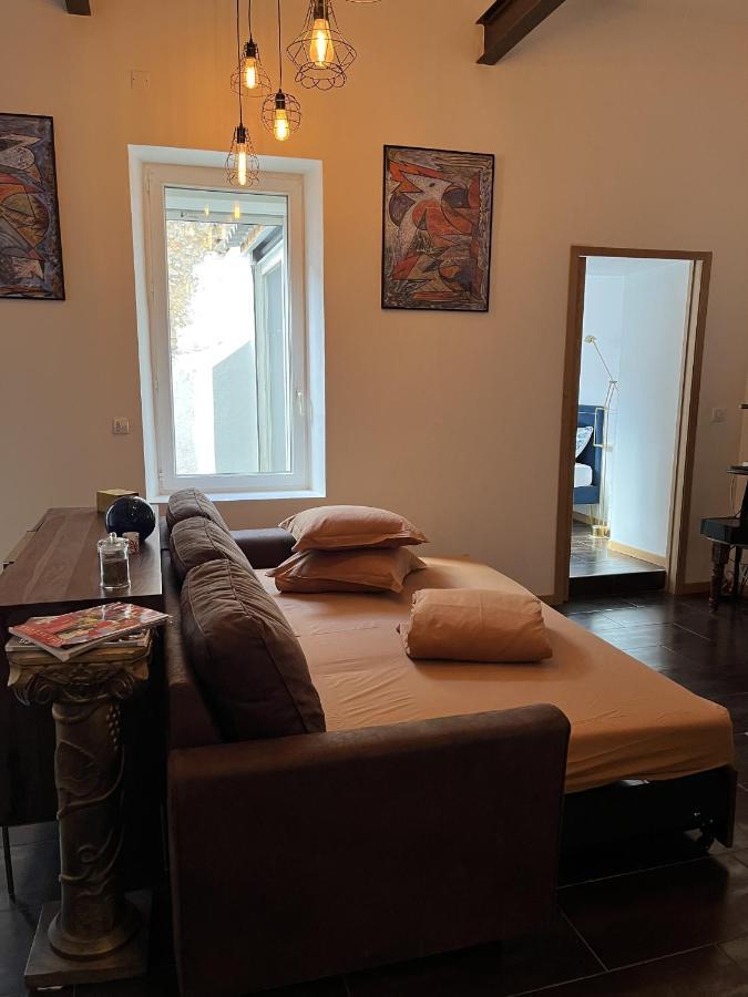 Appartement Atypique Cosy Entre Terre & Mer Marsilia Exterior foto