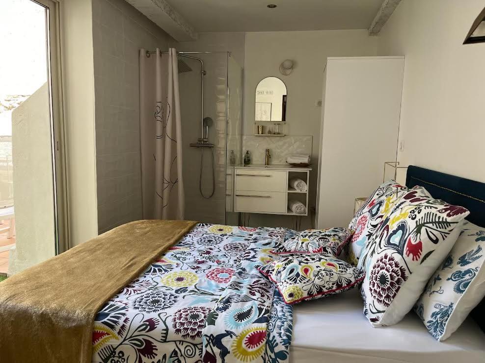 Appartement Atypique Cosy Entre Terre & Mer Marsilia Exterior foto